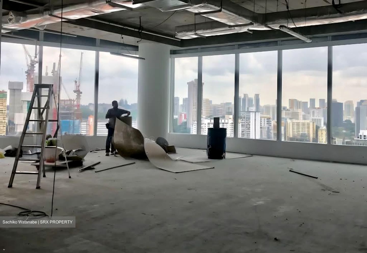 The Central (D1), Office #570925291